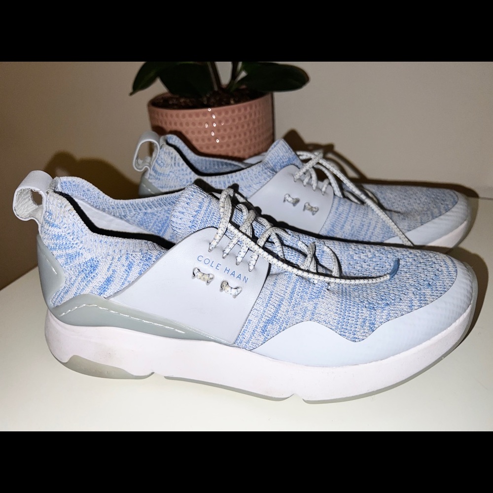 COLE HAAN
Women's Zerogrand All Day Trainer Sneakers